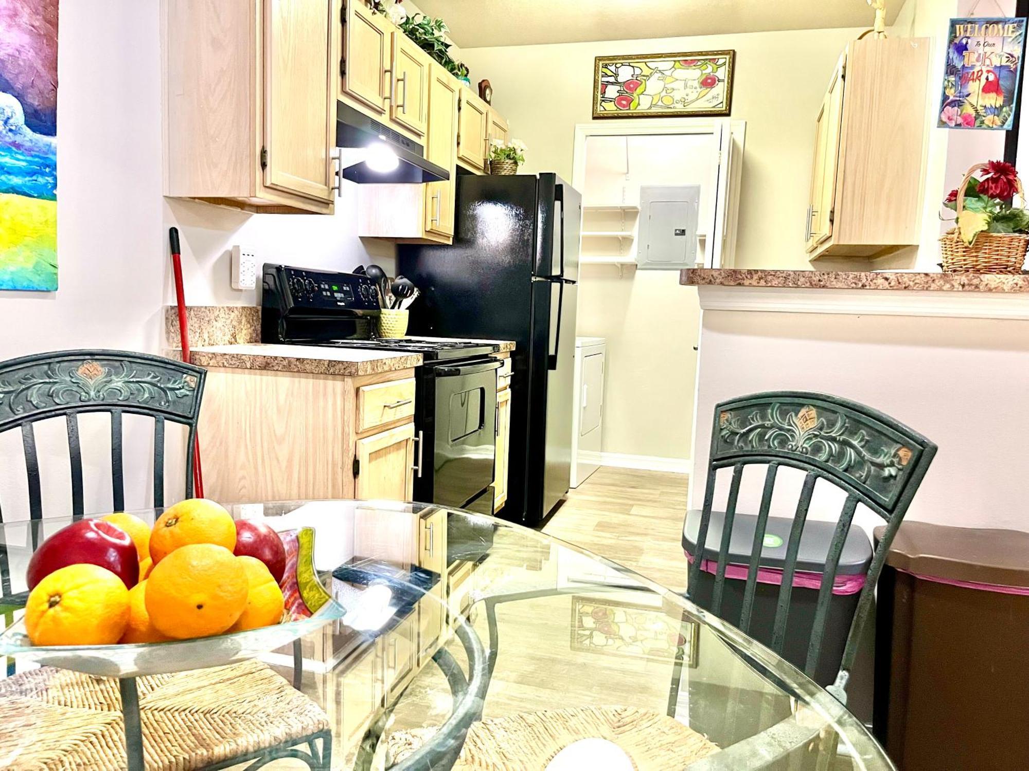 2 Bed Apt 10 Mins To Jacksonville Beach Exterior photo